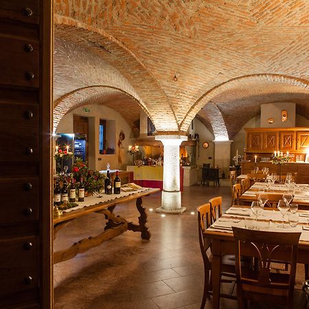 A' La Table Du Sommelier Chambres D Hotes & Restaurant Saint-Vincent Eksteriør bilde