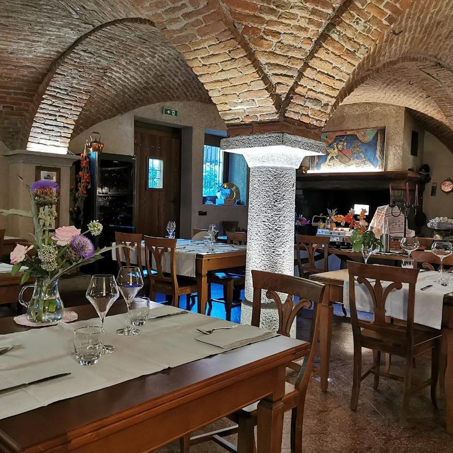 A' La Table Du Sommelier Chambres D Hotes & Restaurant Saint-Vincent Eksteriør bilde