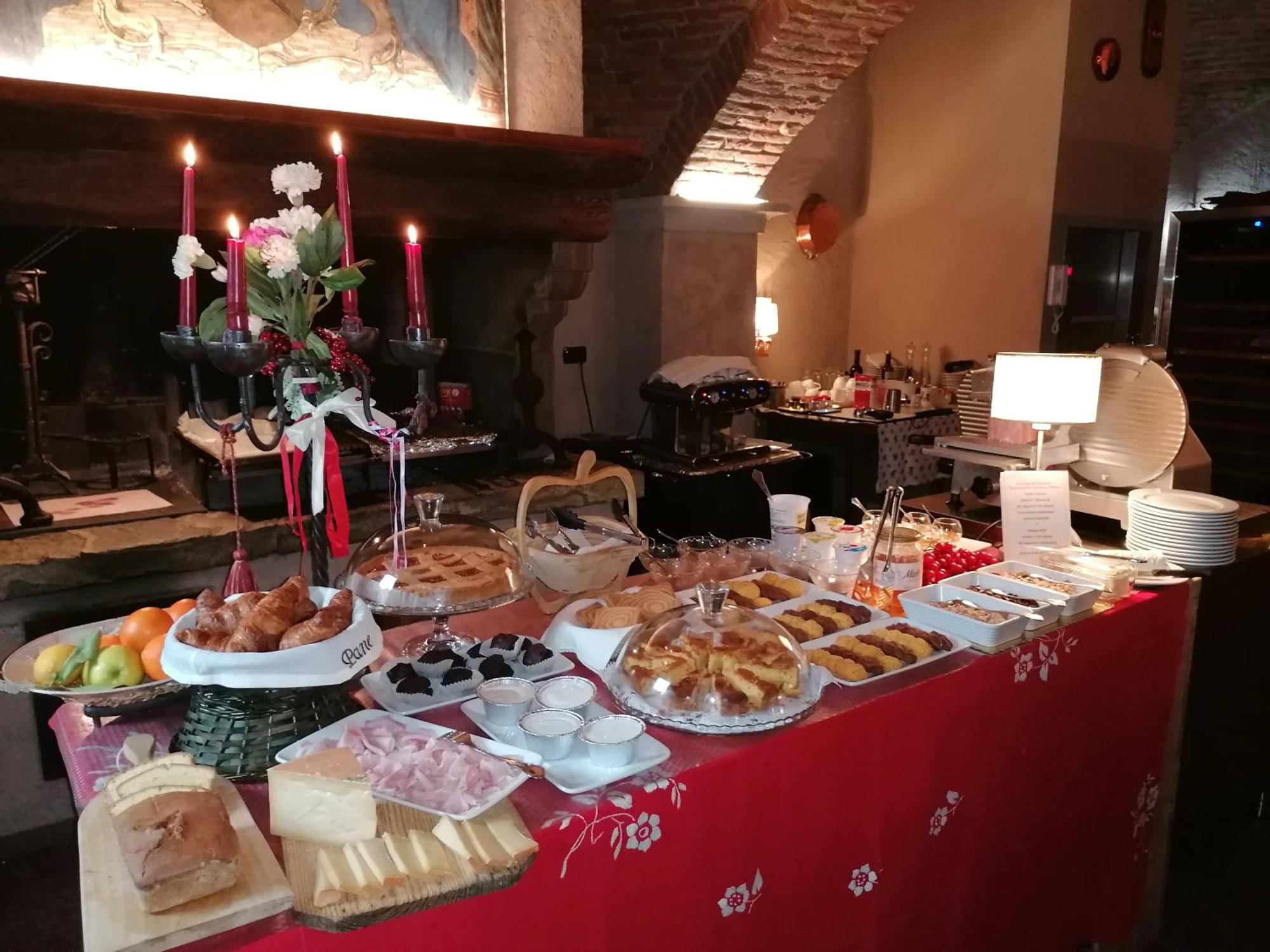 A' La Table Du Sommelier Chambres D Hotes & Restaurant Saint-Vincent Eksteriør bilde