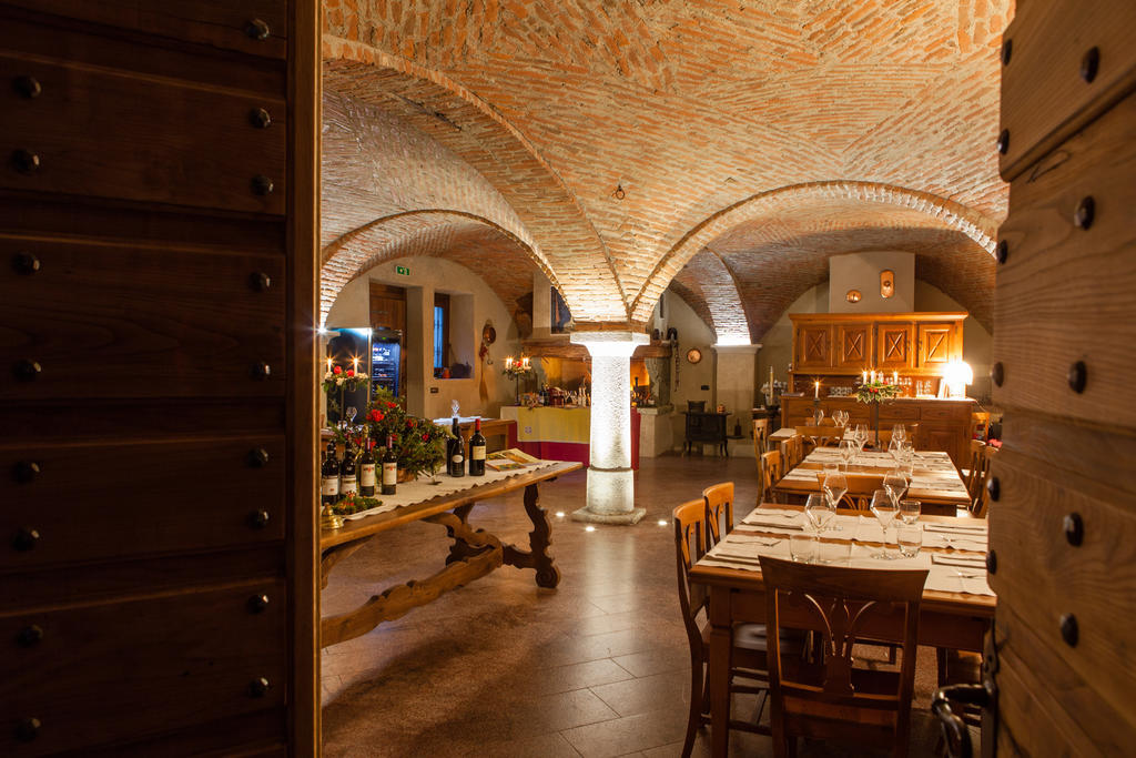 A' La Table Du Sommelier Chambres D Hotes & Restaurant Saint-Vincent Eksteriør bilde