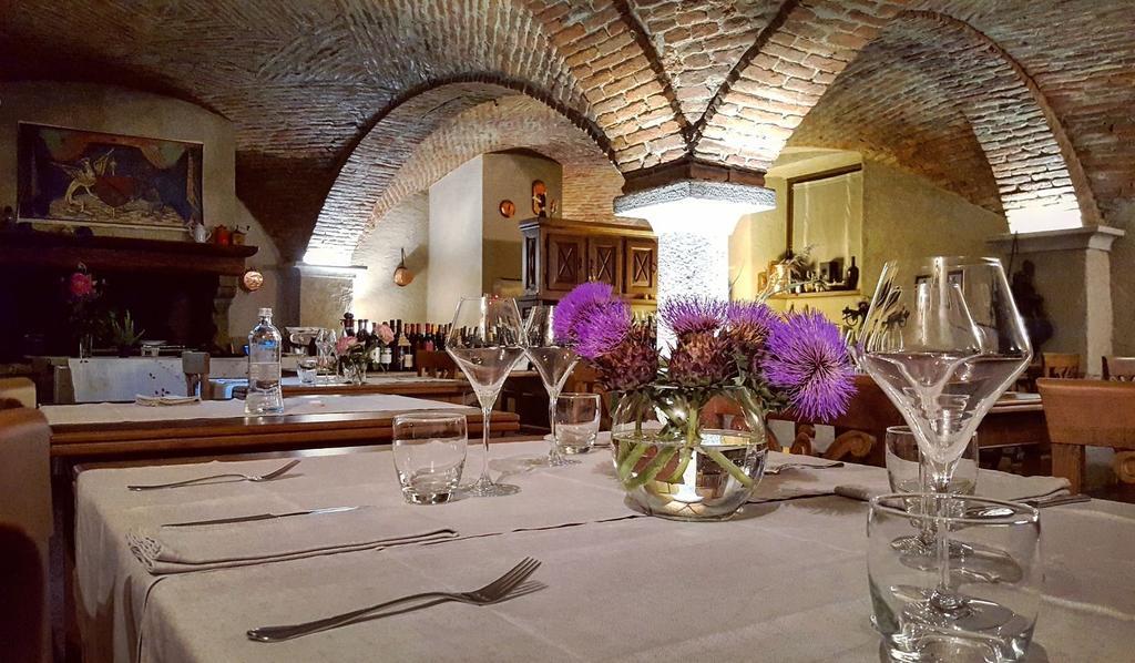 A' La Table Du Sommelier Chambres D Hotes & Restaurant Saint-Vincent Eksteriør bilde