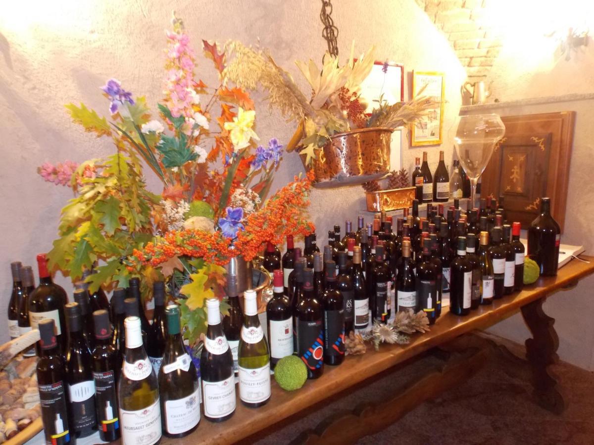 A' La Table Du Sommelier Chambres D Hotes & Restaurant Saint-Vincent Eksteriør bilde